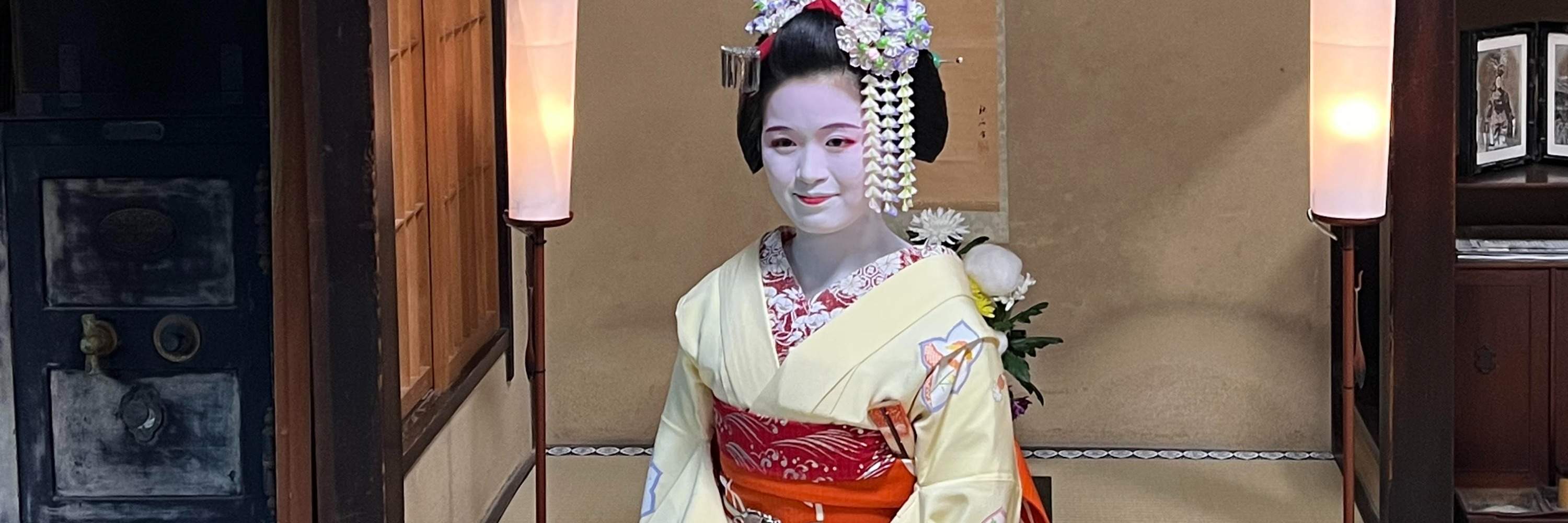 Geiko Raspberry Jam Rancangan lawatan machiya jam gembira Maiko atau Geiko (Kyoto) - Klook ...