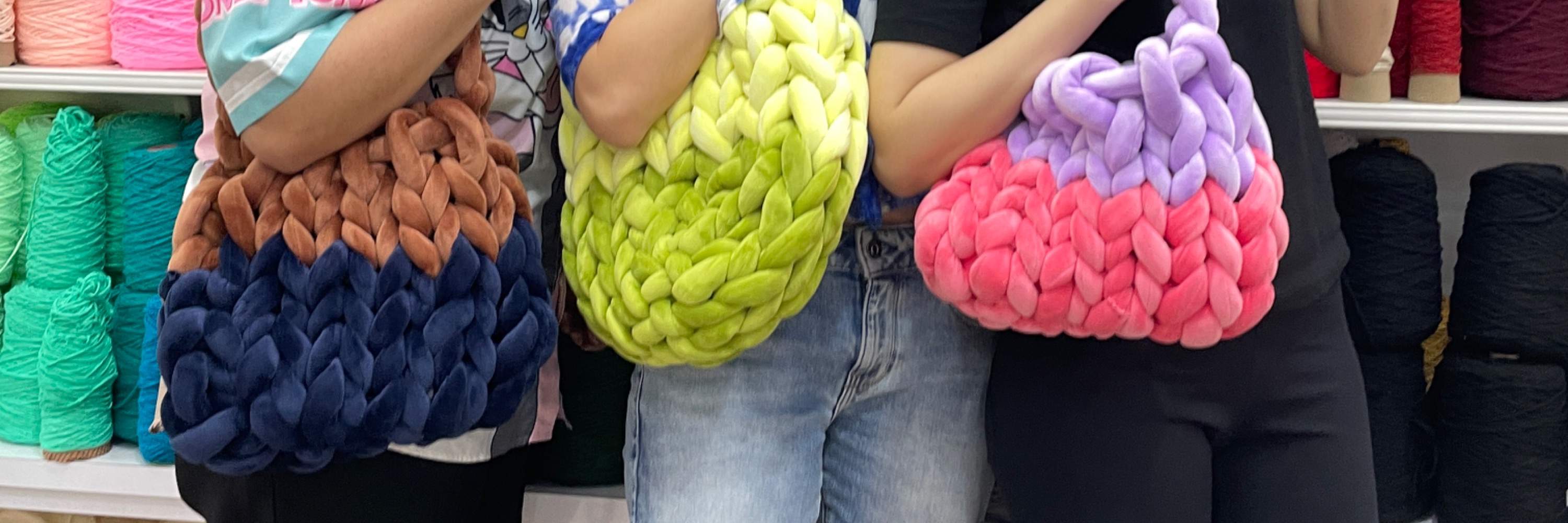 Taller de Bolsos de Terciopelo Tejidos a Mano en Singapur
