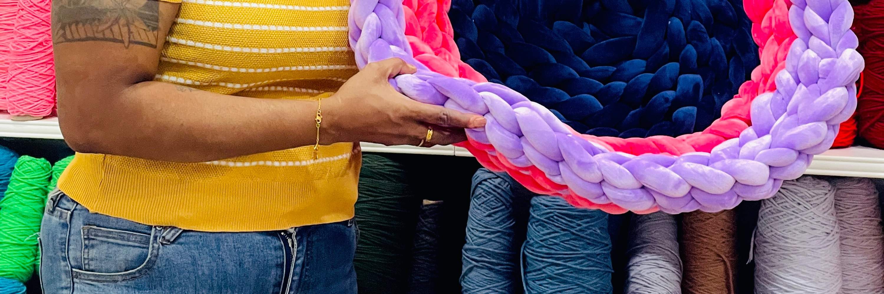 Laboratorio di Lavoro a Maglia di Lusso per Letti per Animali Domestici a Singapore