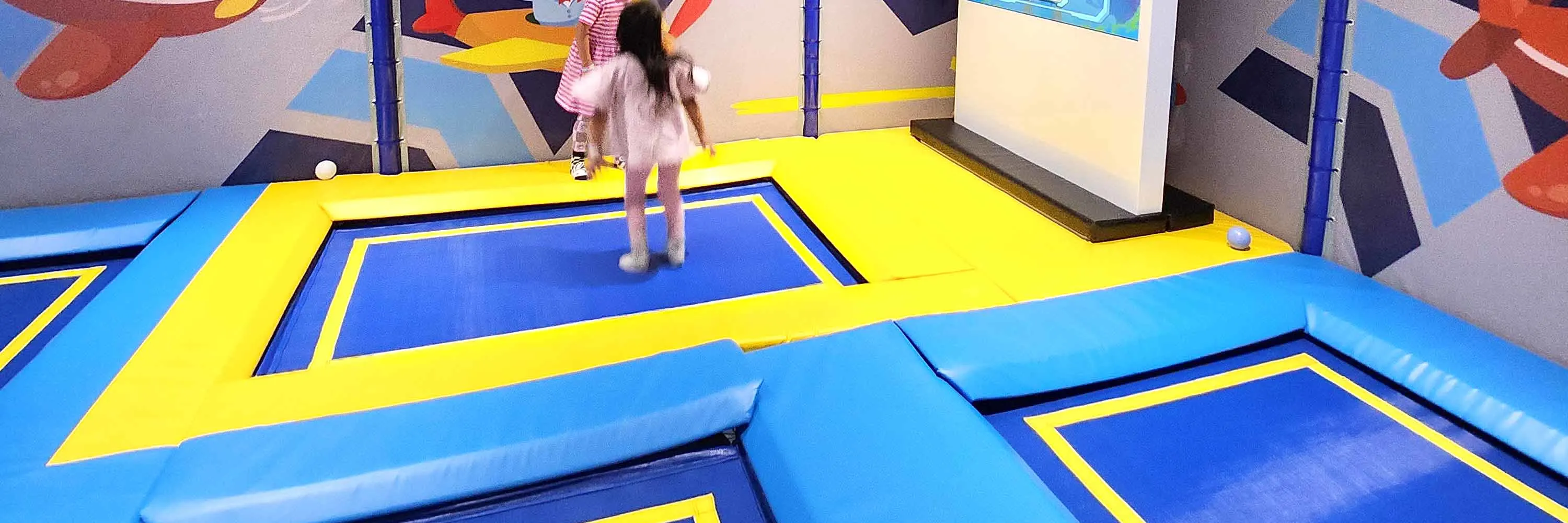 弹跳网