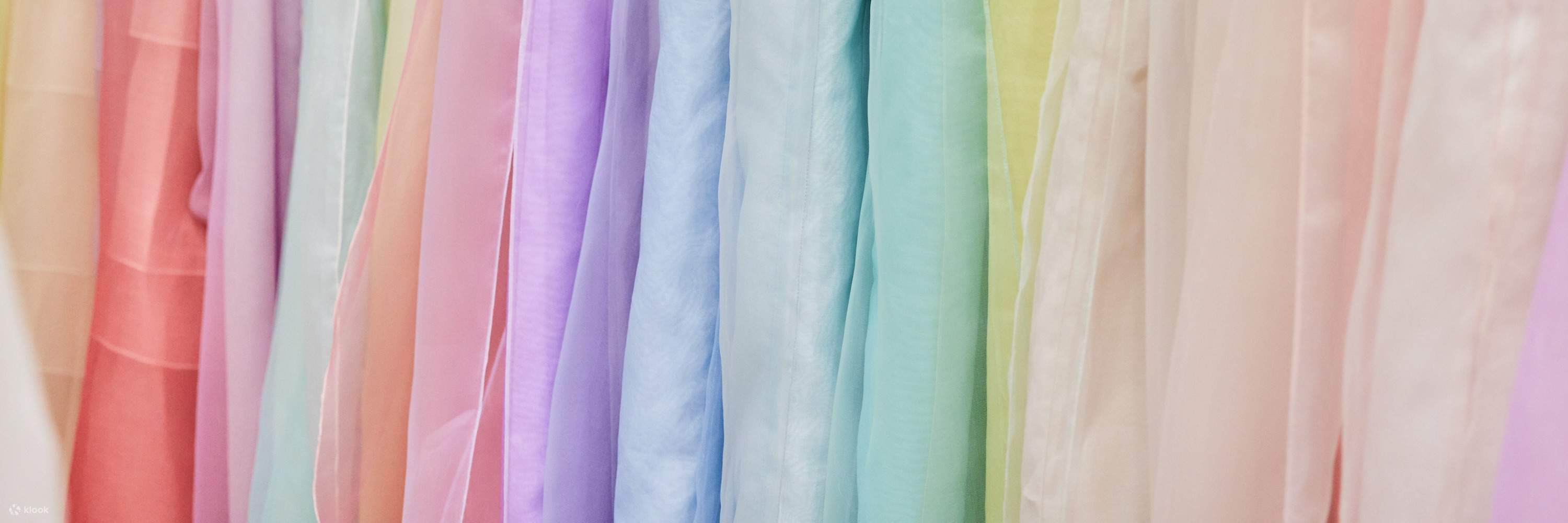 Penyewaan Seohwa Hanbok di Gyeongbokgung