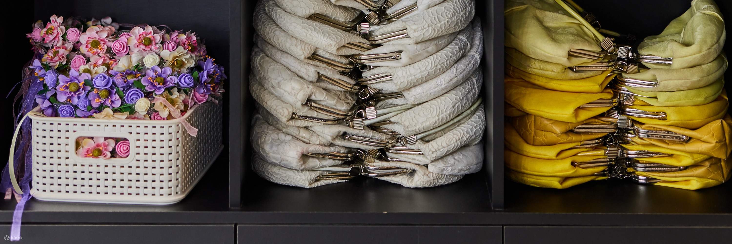 Penyewaan Seohwa Hanbok di Gyeongbokgung