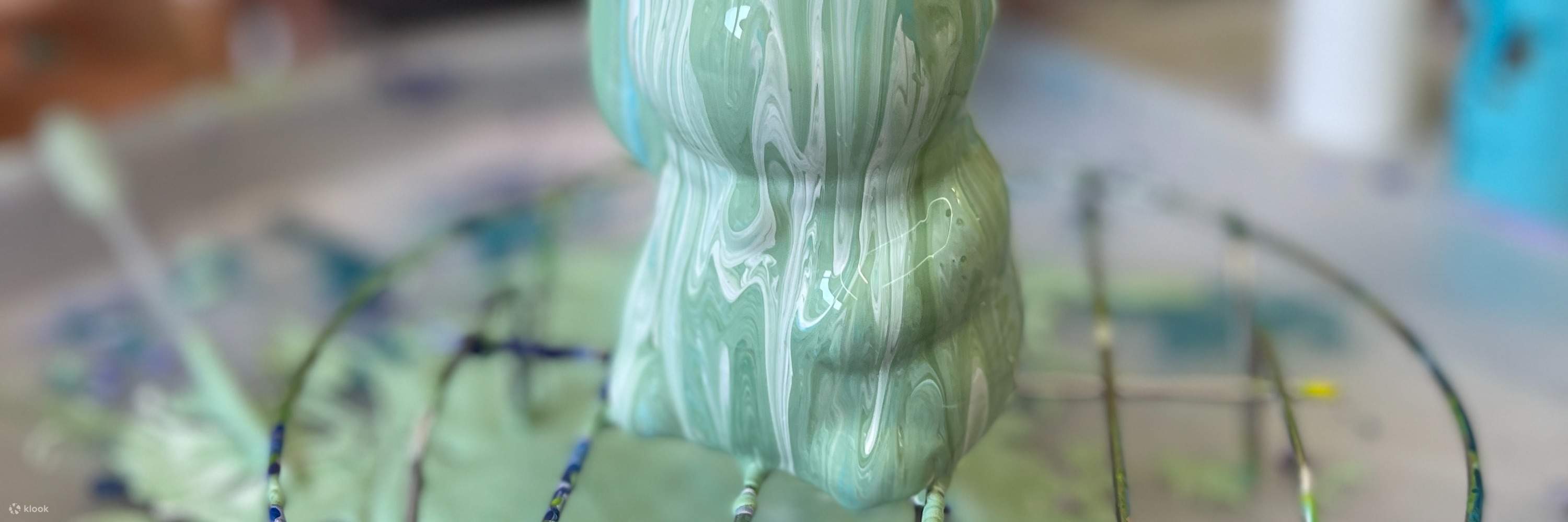 T’art Studio - Japanese White Ceramic Fluid Lucky Cat Experience Workshop | Lai Chi Kok