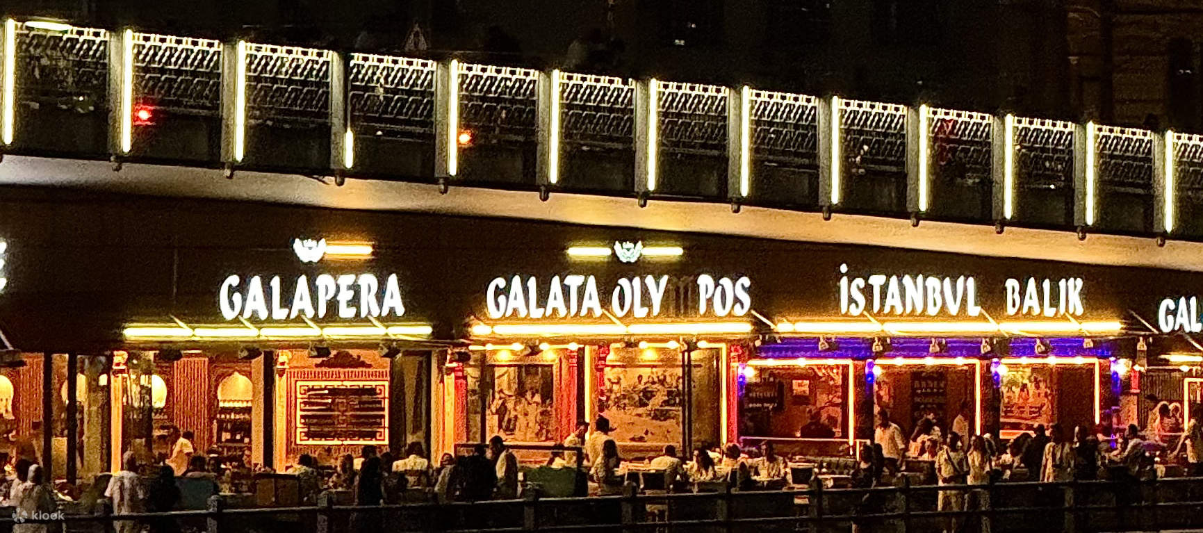Croisière spectaculaire au coucher du soleil à Istanbul : 3 heures avec exploration de la rive asiatique