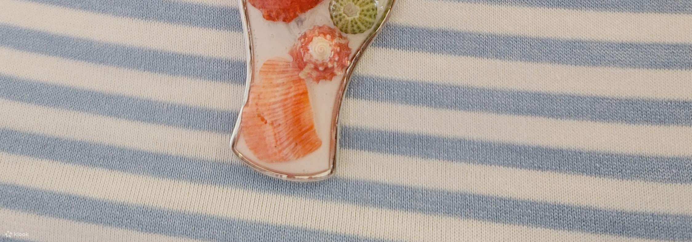 Kenangan Jeju dalam Resin – Buat Aksesori Unik