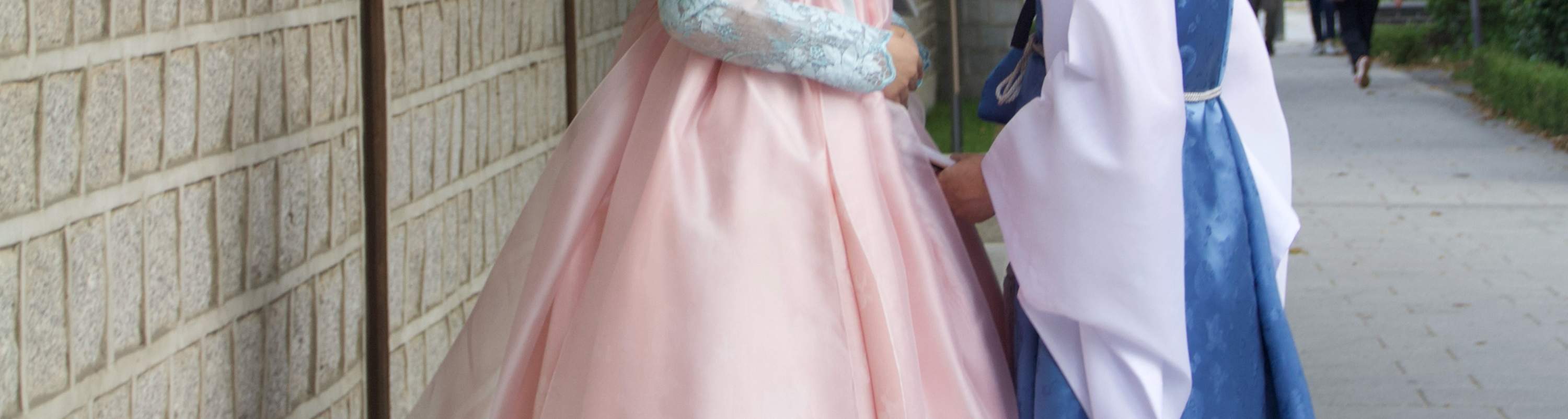 Thuê Hanbok trải nghiệm ở Seoul: Cung Cảnh Phúc (Gyeongbokgung), Làng Hanok Bukchon, Cung Xương Đức (Changdeokgung), Làng Hanok Insadong