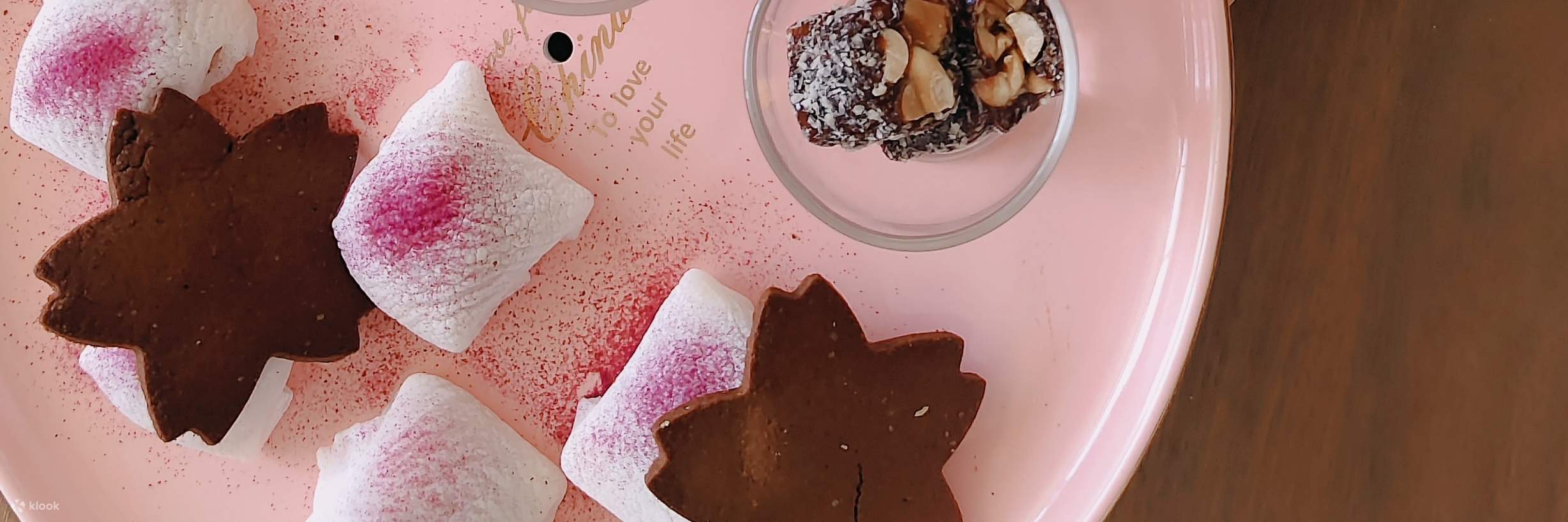 사과 장미 펑리수