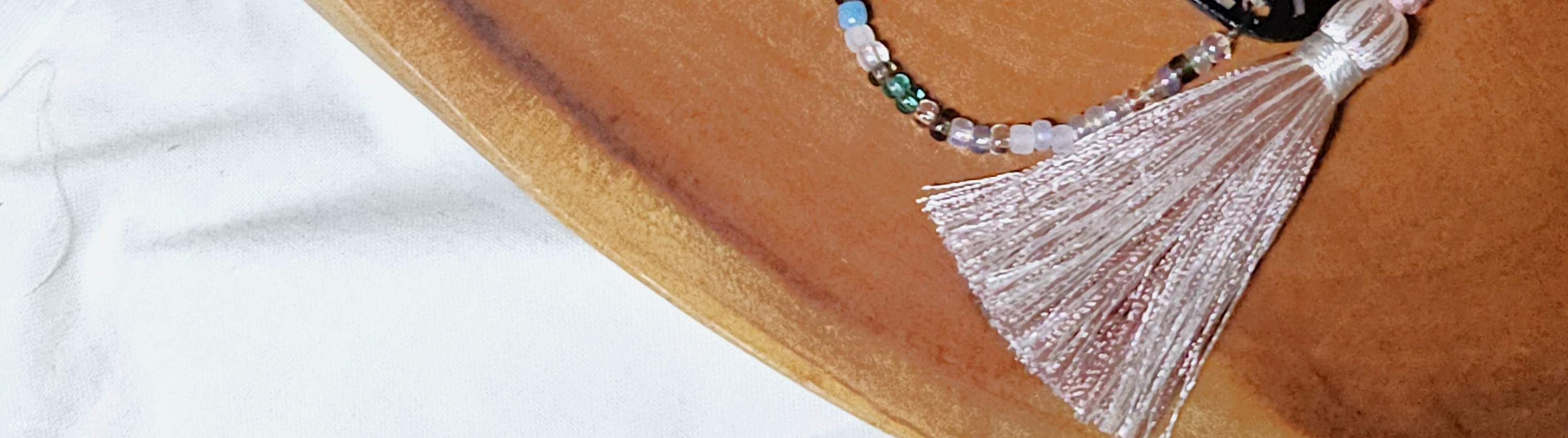 Pengalaman Membuat Gantungan Kunci Gat dari Mutiara di Jeju