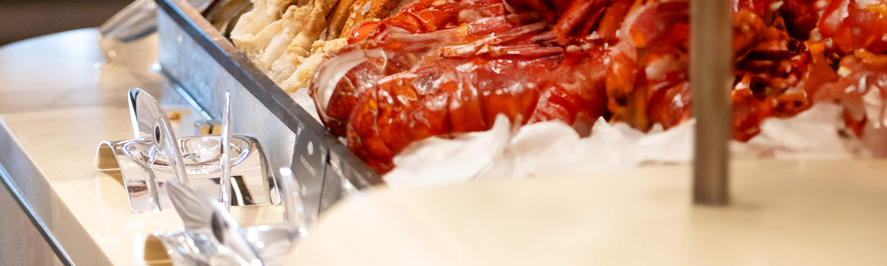 [Offerta Flash] Offerta Flash Ristorante a buffet dell'Hong Kong Mandarin Oriental丨 The Clipper Lounge丨Cena a buffet, Brunch a buffet, Tè pomeridiano | Rinnovato di recente