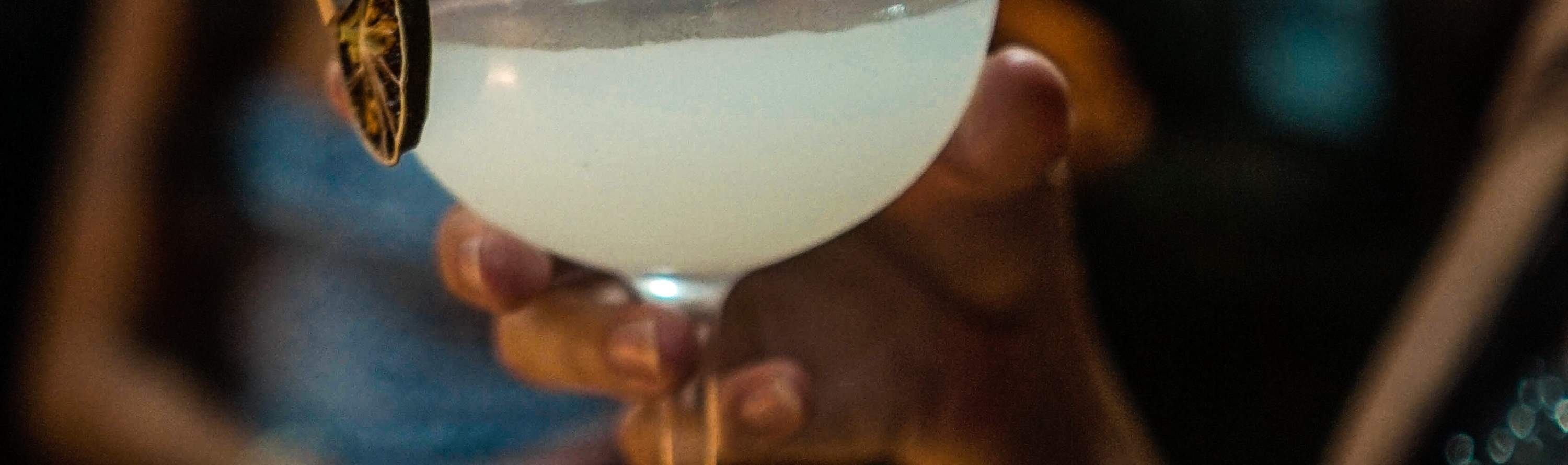 Chuyến tham quan pha chế TikiBus Ubud