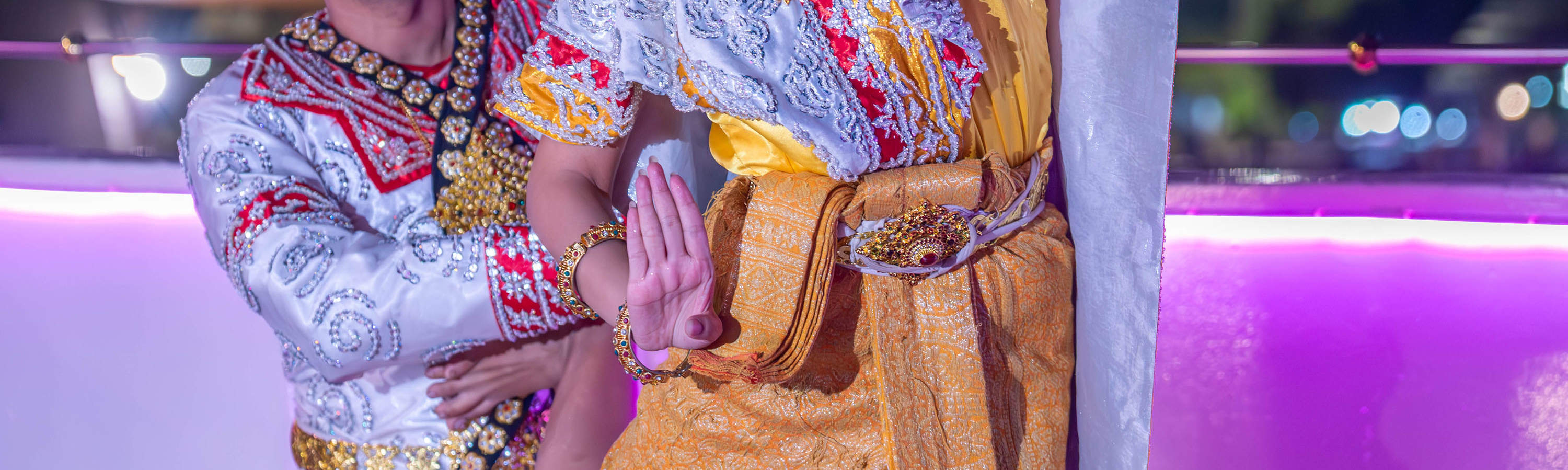 ล่องเรือสำราญดินเนอร์สุดหรูระดับ 5 ดาว บนแม่น้ำเจ้าพระยา กรุงเทพฯ