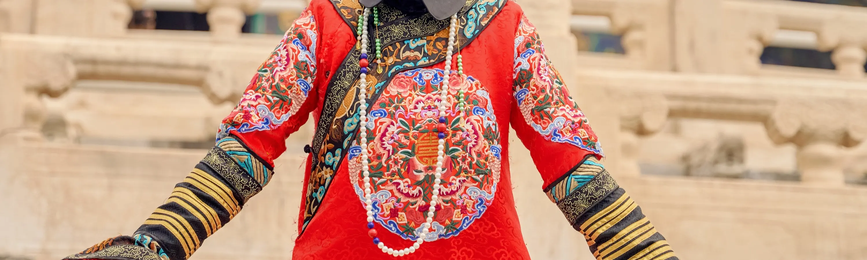 北京古装体验摄影写真【服装任选+精致妆造+专业摄影师跟拍】