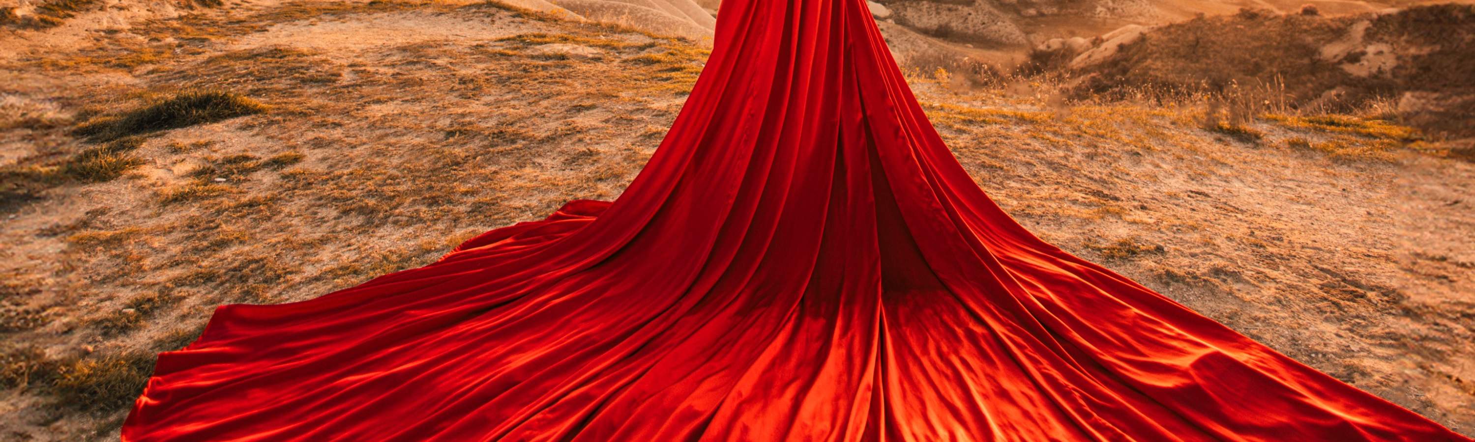 Kappadokien | Privates Fotoshooting mit fliegenden Kleidern