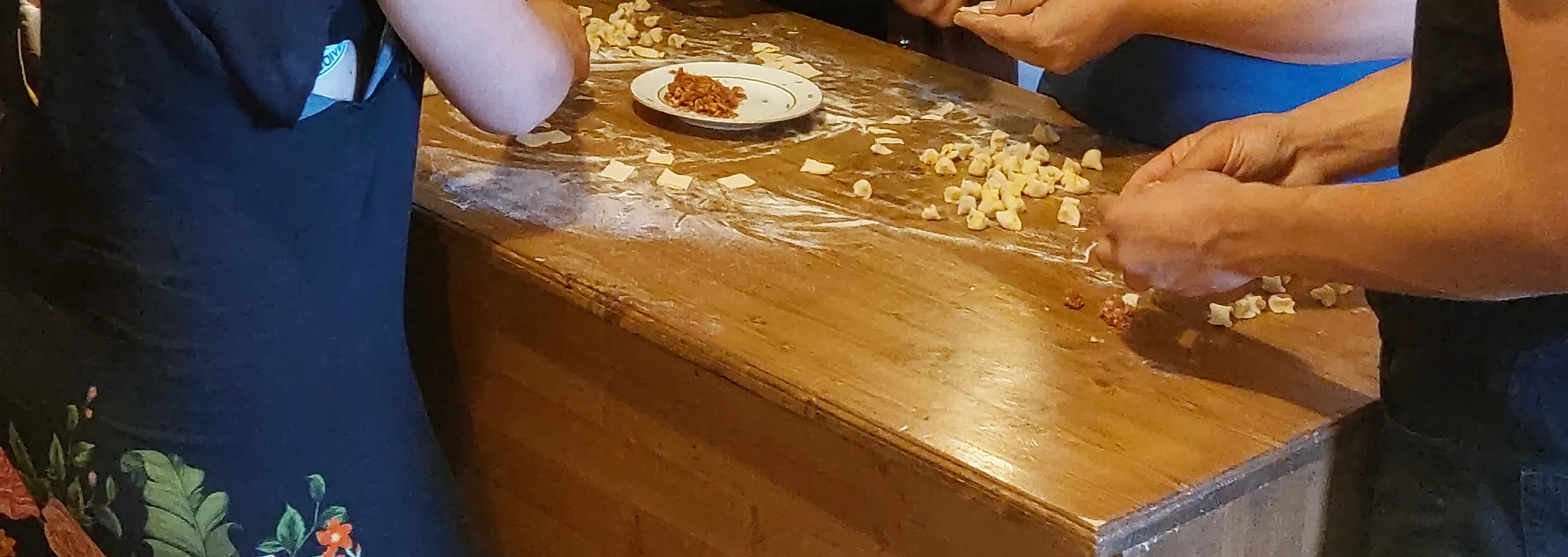卡帕多细亚晚间烹饪课与当地人