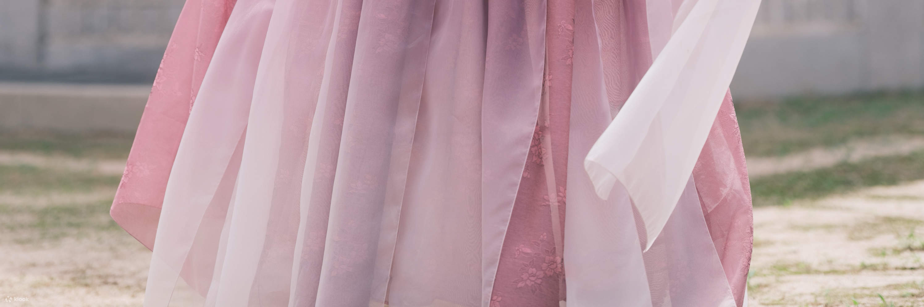 Expérience Hanbok au Palais Gyeongbokgung, Village Hanok de Bukchon, Palais Changdeokgung (coiffure coréenne incluse)