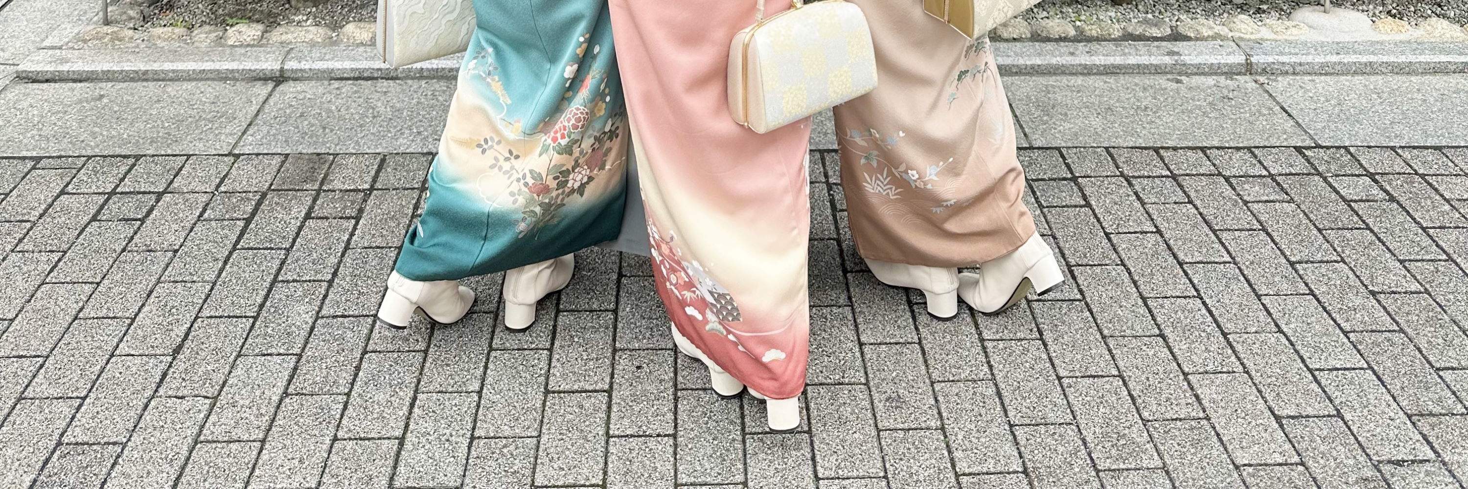 Location de kimonos (fournie par Kimono Rental Wargo, magasin de Kanazawa Korinbo)