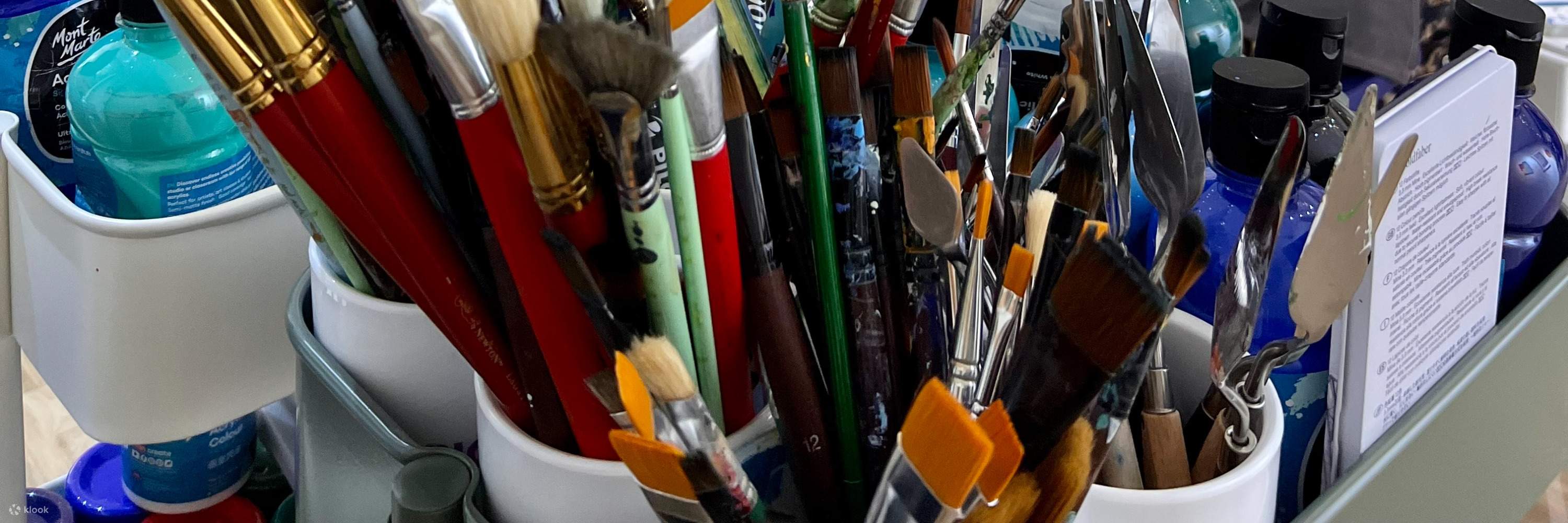 Rica Art Space - Lokakarya jamming seni akrilik｜Lokakarya lukisan tekstur｜Seni & Anggur｜Wan Chai