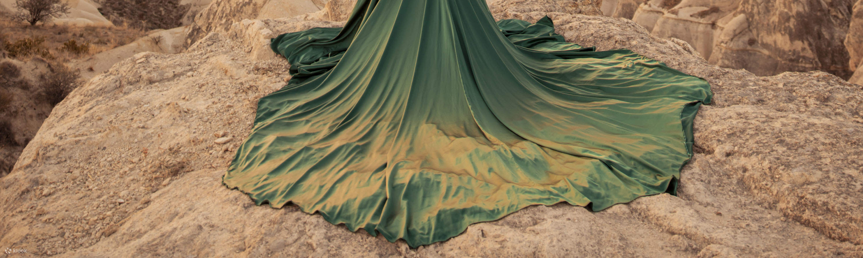 Kappadokien | Privates Fotoshooting mit fliegenden Kleidern