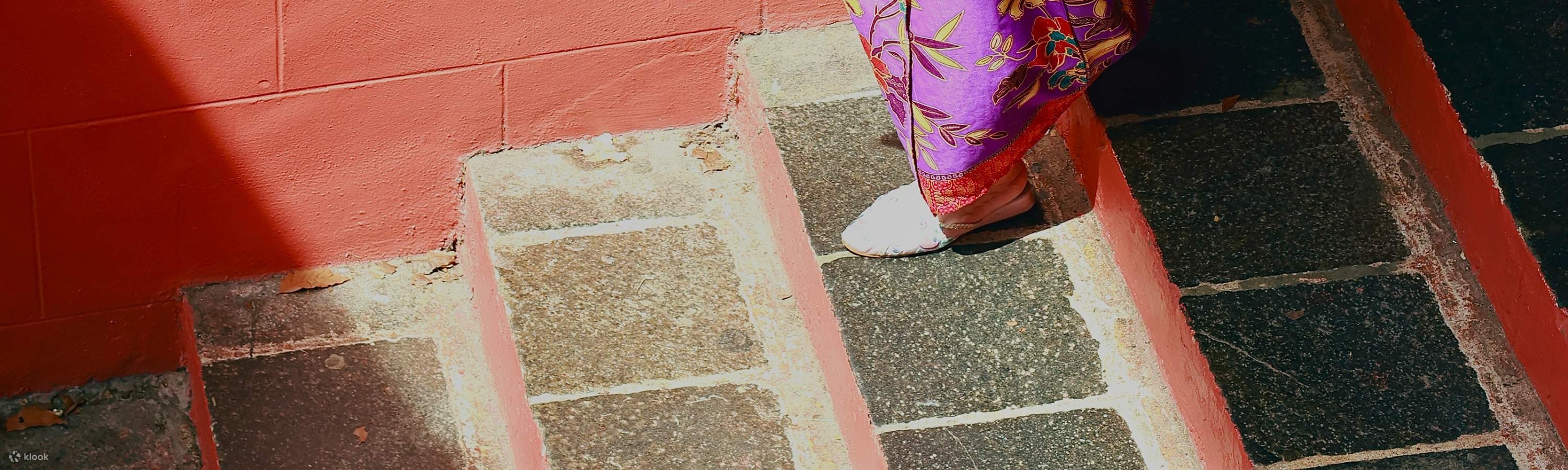 Traditional Costume Experience in Malacca