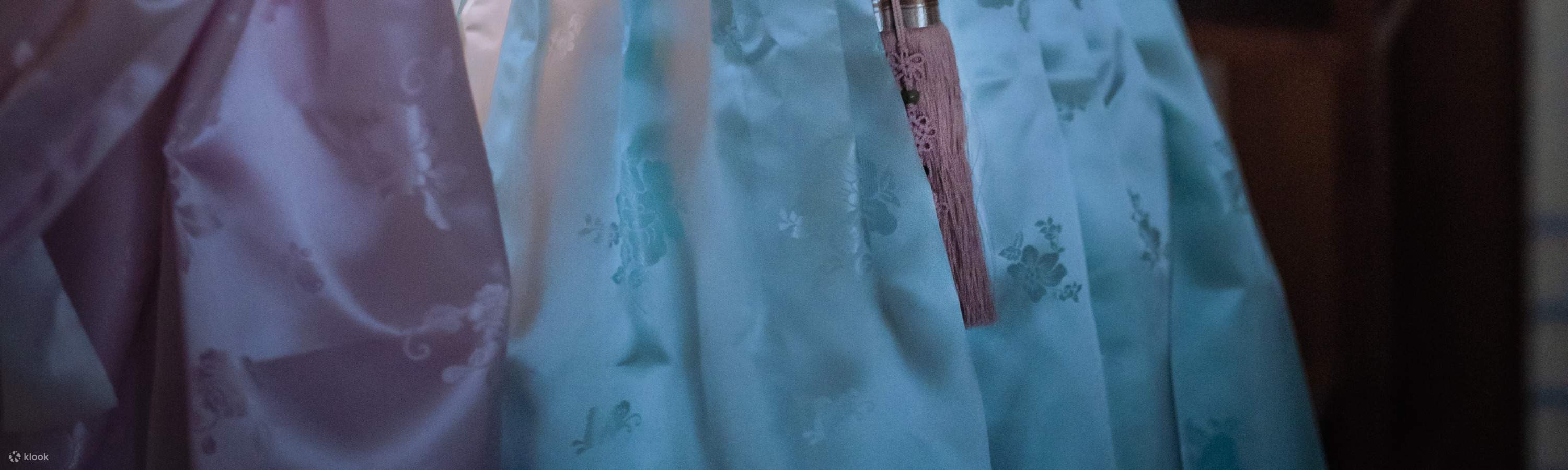 冬季韓服（額外收費10,000 KRW）