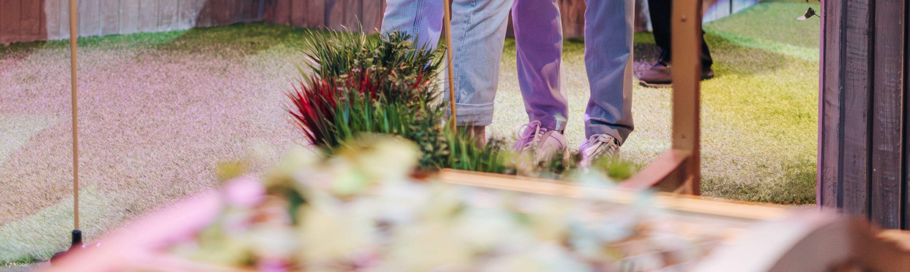 Golf, Bocadillos y Bebidas en Swingers Crazy Golf Dubái