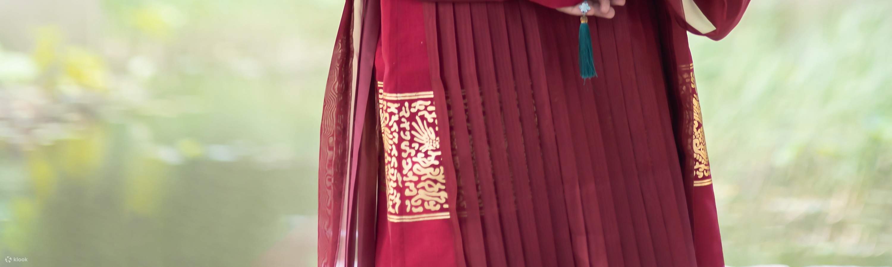 ラグジュアリー屋外写真撮影（メイクアップ＋写真プリント付き）