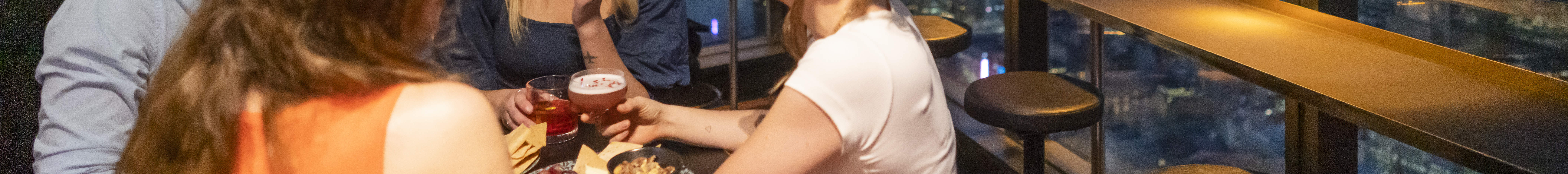 ฉากหลังอันน่าทึ่ง