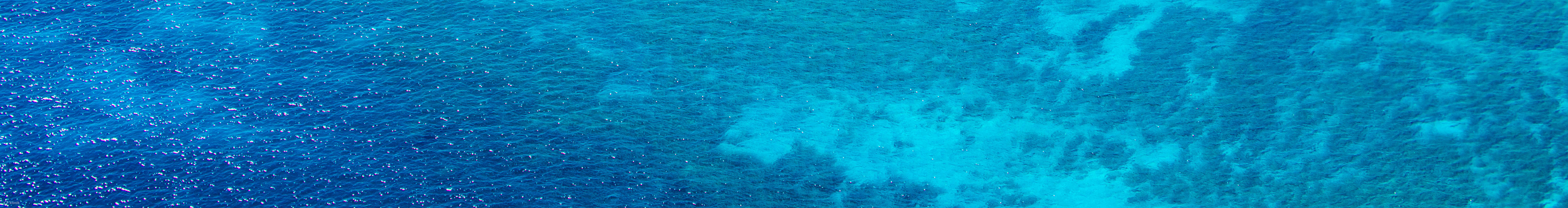 コハラコースト 火山と滝を巡る90分ヘリコプターツアー - ドアあり／なし