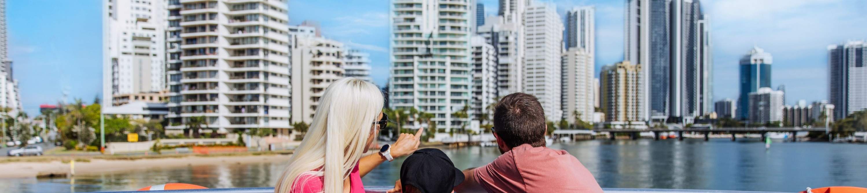 Profitez d'une journée amusante en famille lors de cette croisière touristique sur la Gold Coast.