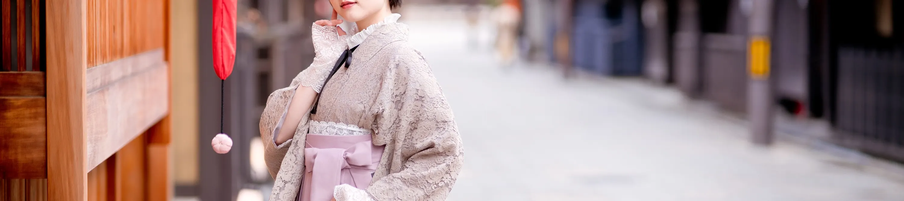只园的街道非常适合穿着和服。