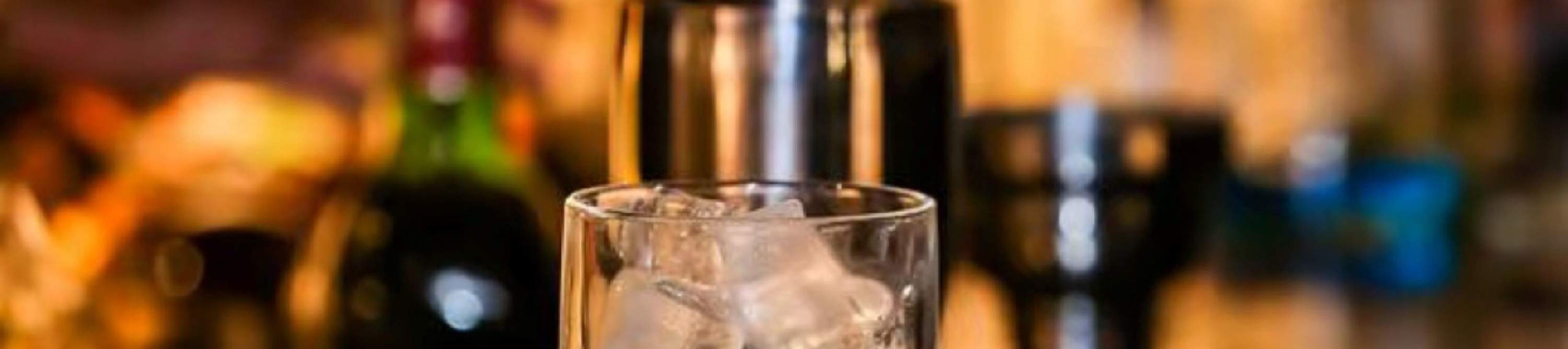 Il Tapan Bar non è mai stato un luogo 