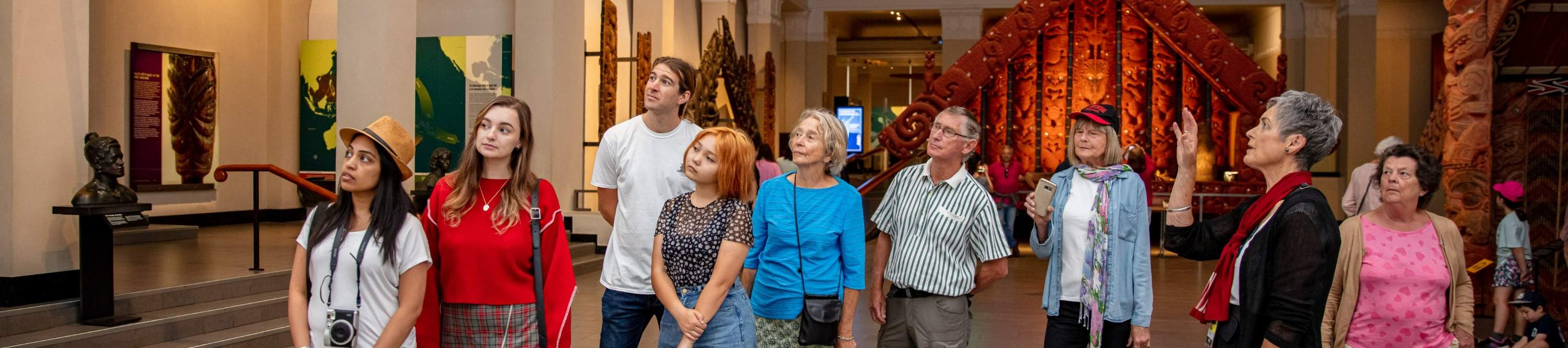 Tour tham quan bảo tàng