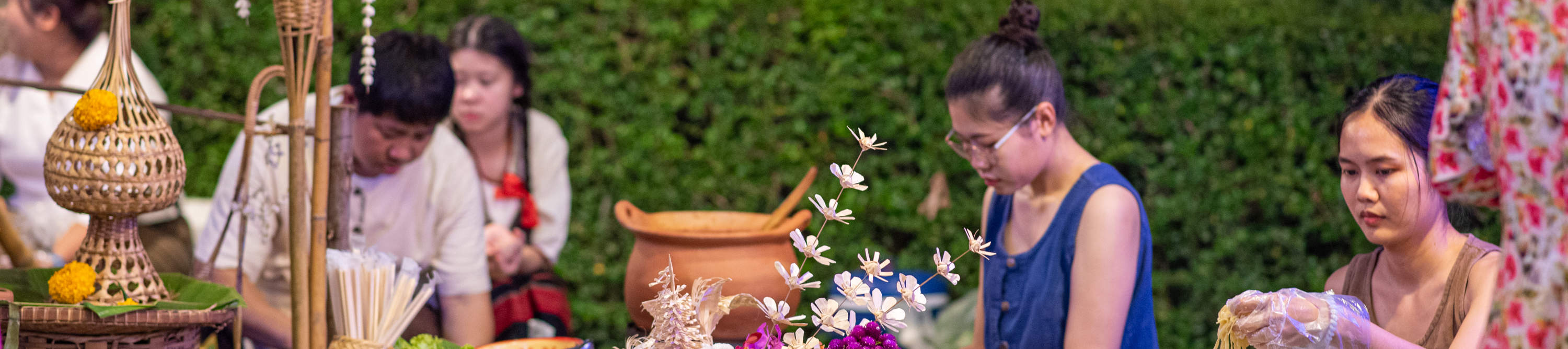 Фестиваль Лой Кратонг 2025 в Horizon Village Chiang Mai