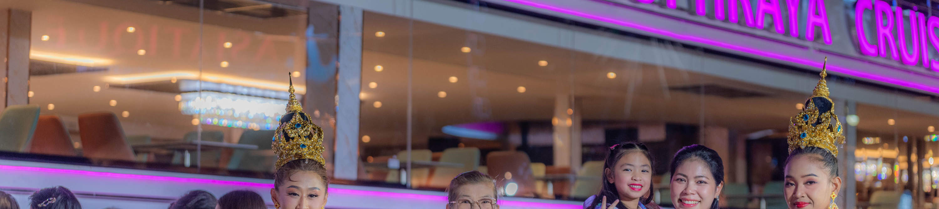 最新奢華五星曼谷昭披耶河遊船晚餐