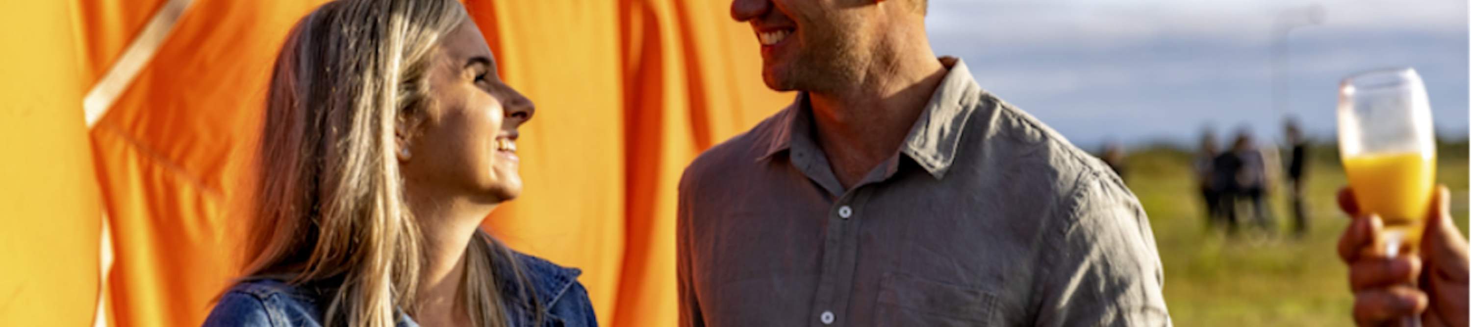 โกลด์โคสต์บอลลูนนิ่ง บับเบิ้ลส์ แอนด์ โก