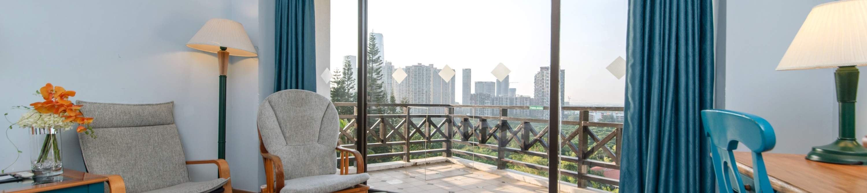 โรงแรมเซินเจิ้น ชิงชิง เวิลด์