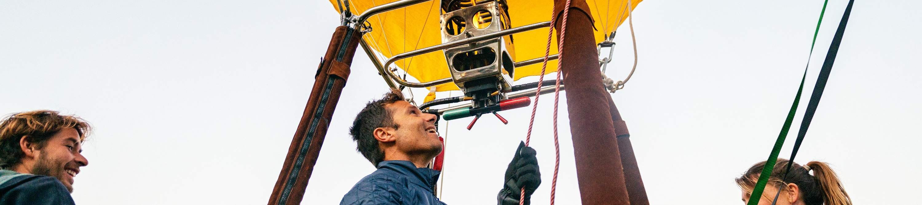 khinh khí cầu Byron Bay