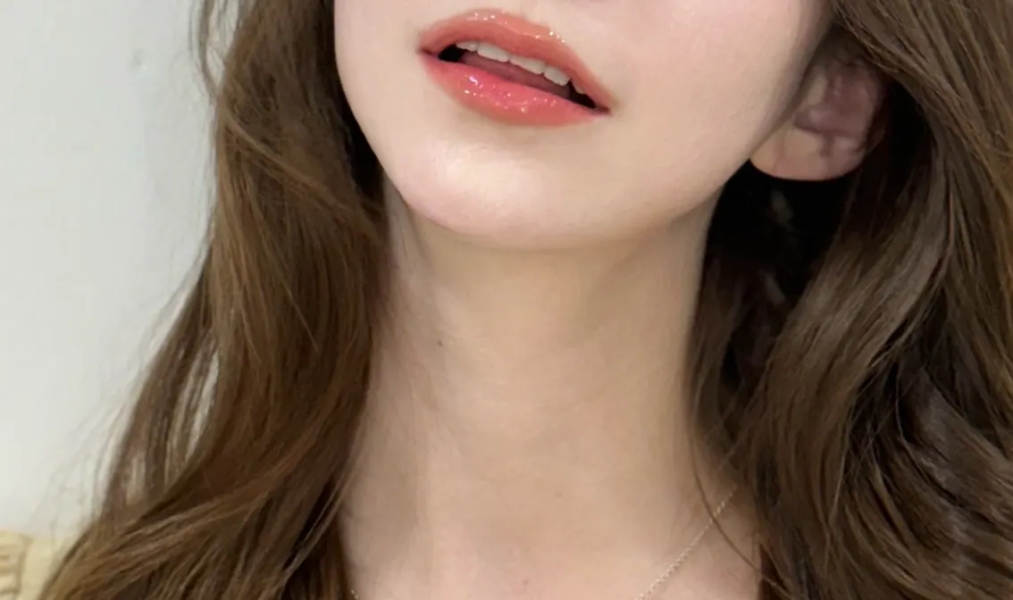 拍摄发型和化妆