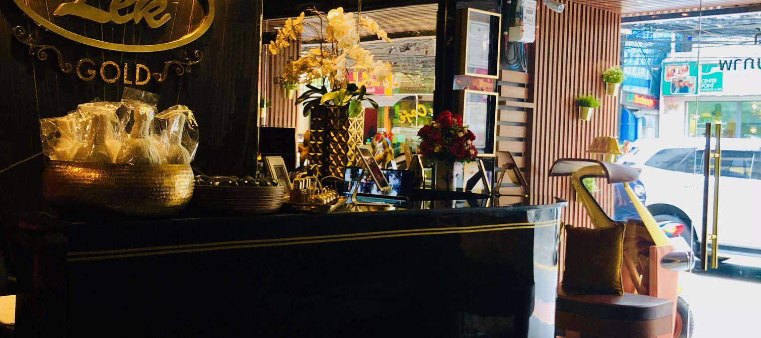 Pengalaman di Lek Gold Massage and Spa di Sukhumvit 24, Bangkok