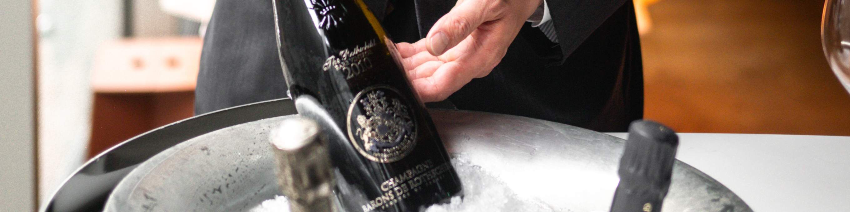 MUNI ALAIN DUCASSE 法国料理 - 京都岚山