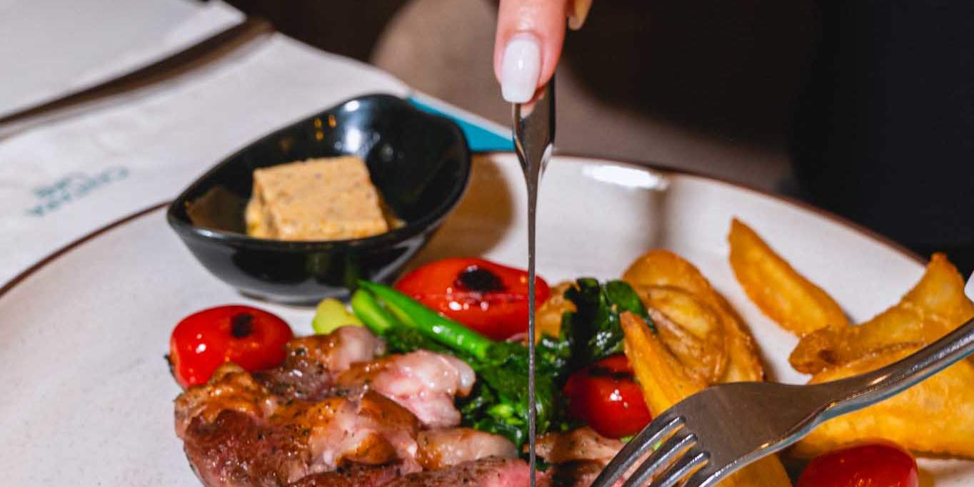 Deja Brew Lifestyle Cafe presso il Centara Life Hotel Bangkok Phra Nakhon