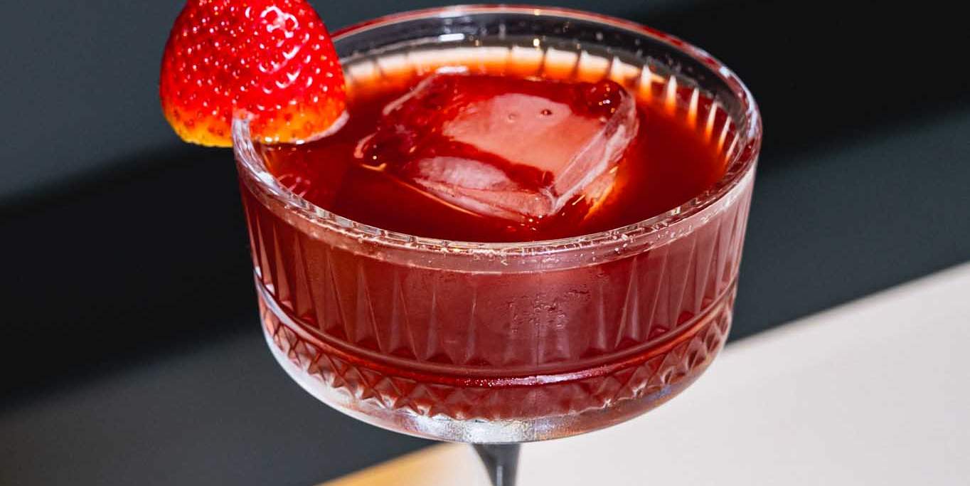 TORA Yakiniku x Cafe Crystal Design Center