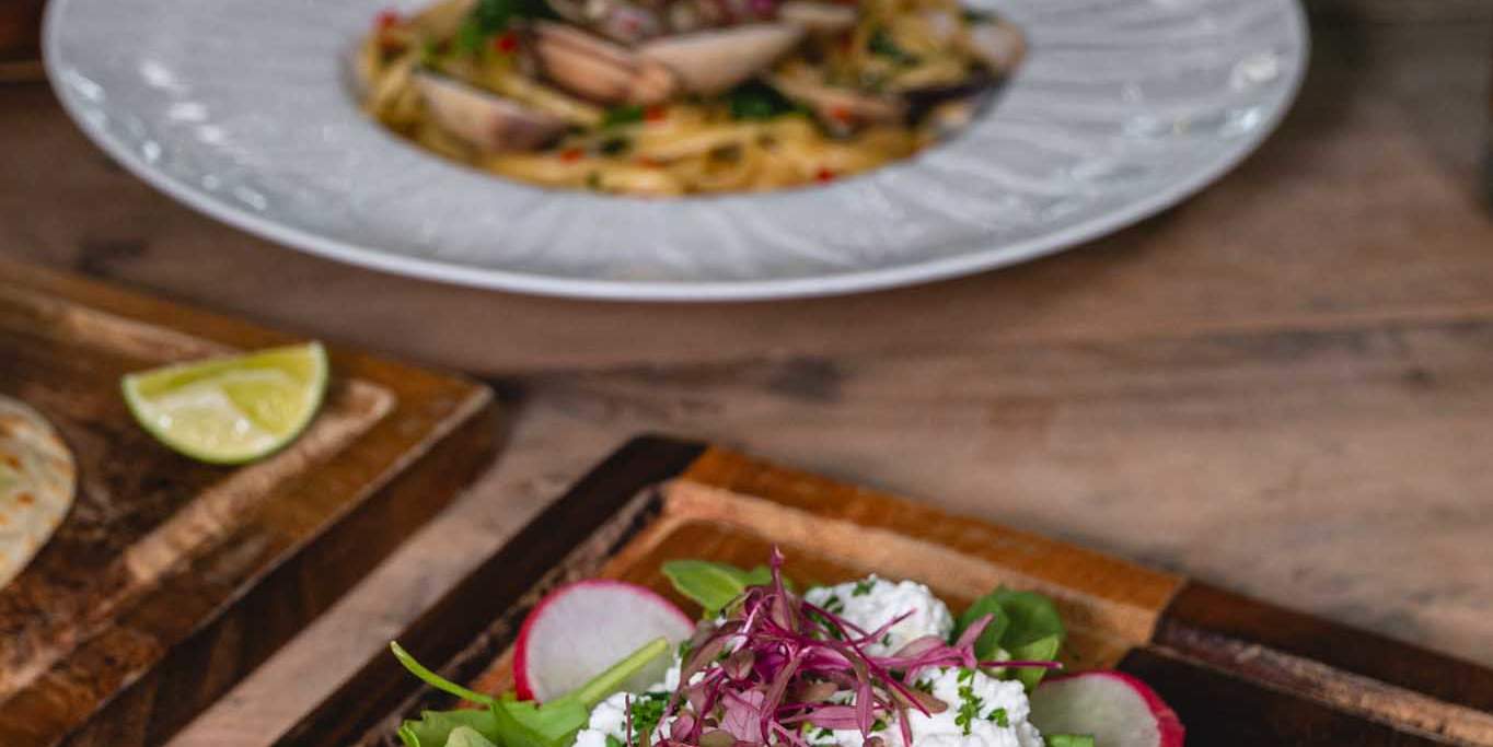 Thai Fusion Dining at Dusit Gourmet, Baan Dusit Thani (BTS Saladaeng)