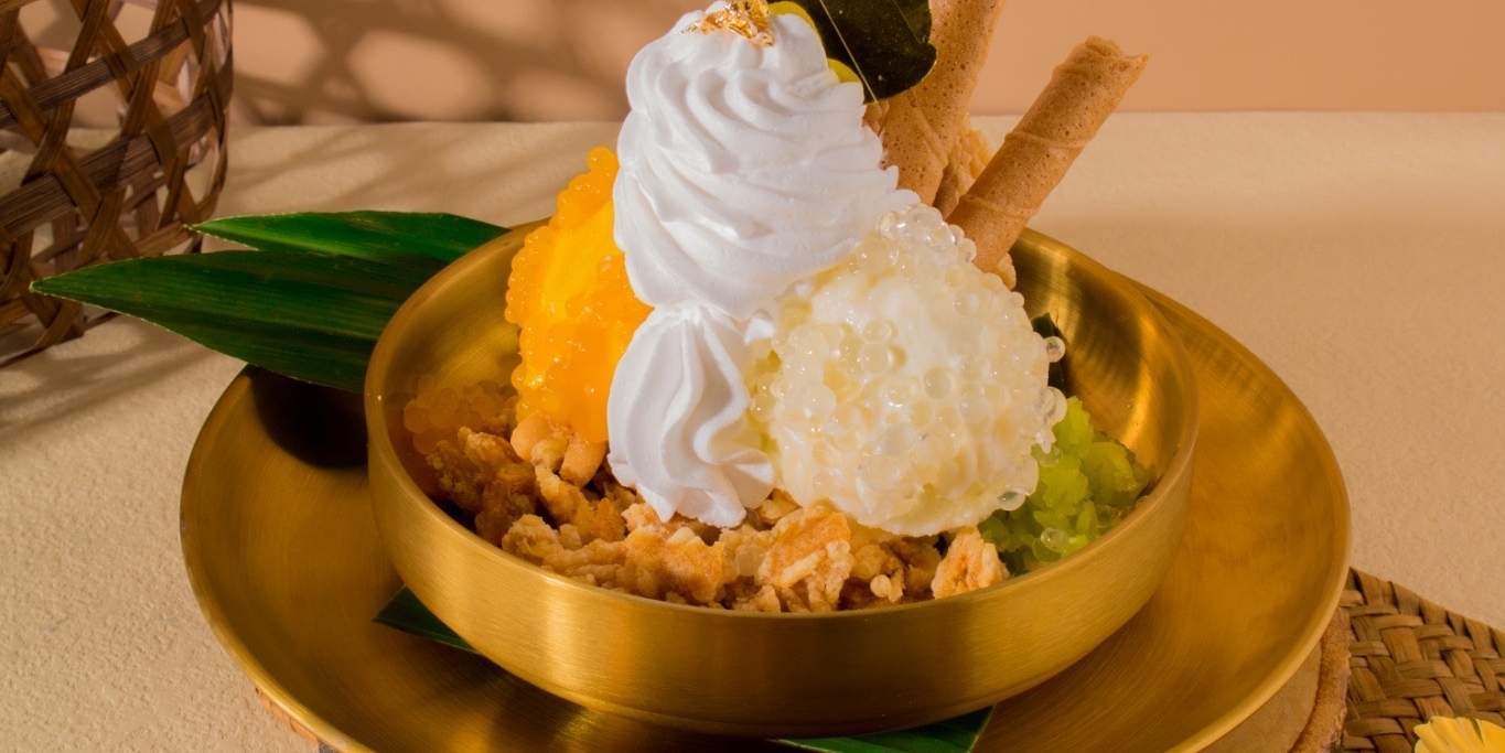 Mango Sundae with Thai crispy roll and rice cracker T5 Set