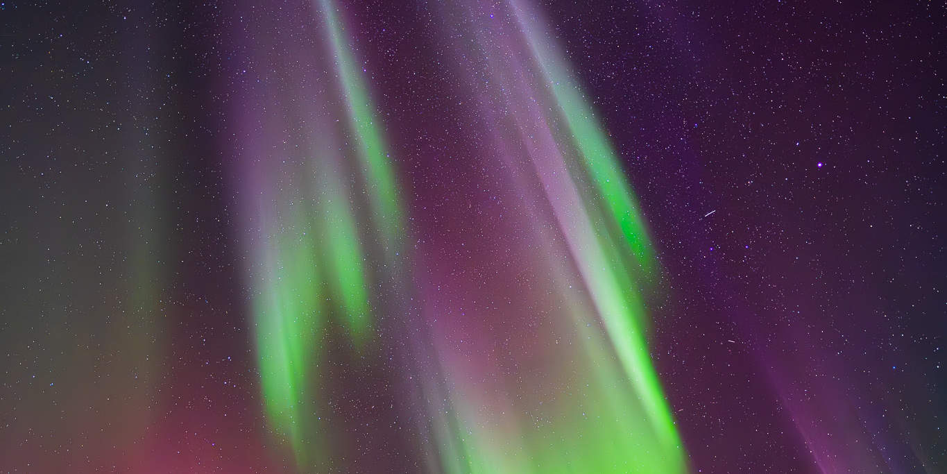 Jaminan Pemburuan Aurora dengan Fotografi
