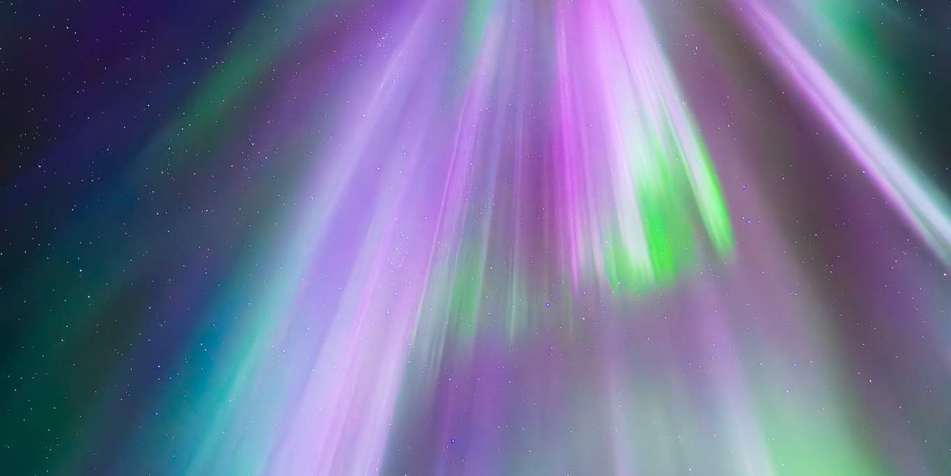 Jaminan Pemburuan Aurora dengan Fotografi