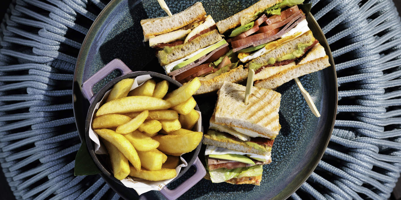 +Twelve ที่ เดอะ ปาลาวัน @ เซ็นโตซ่า