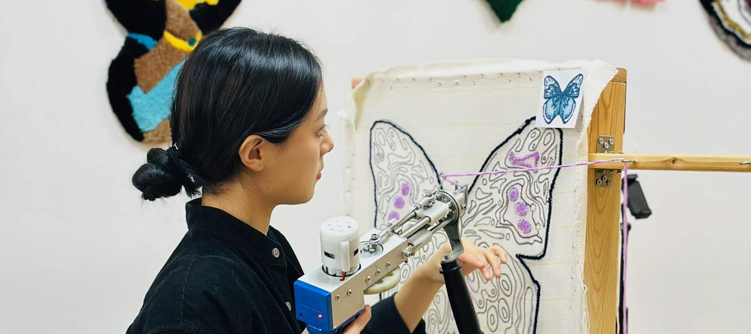 【Klook独家优惠】Hygge Workshop - 无限时手作毛毡工作坊｜毛毡｜镜子｜挂勾｜麻布袋｜超人气木系tufting店｜观塘