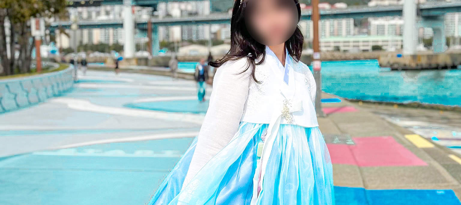 ชุดฮันบกให้เช่า Haeon Hanbok ที่ถนนแฮรีดันกิล, ปูซาน