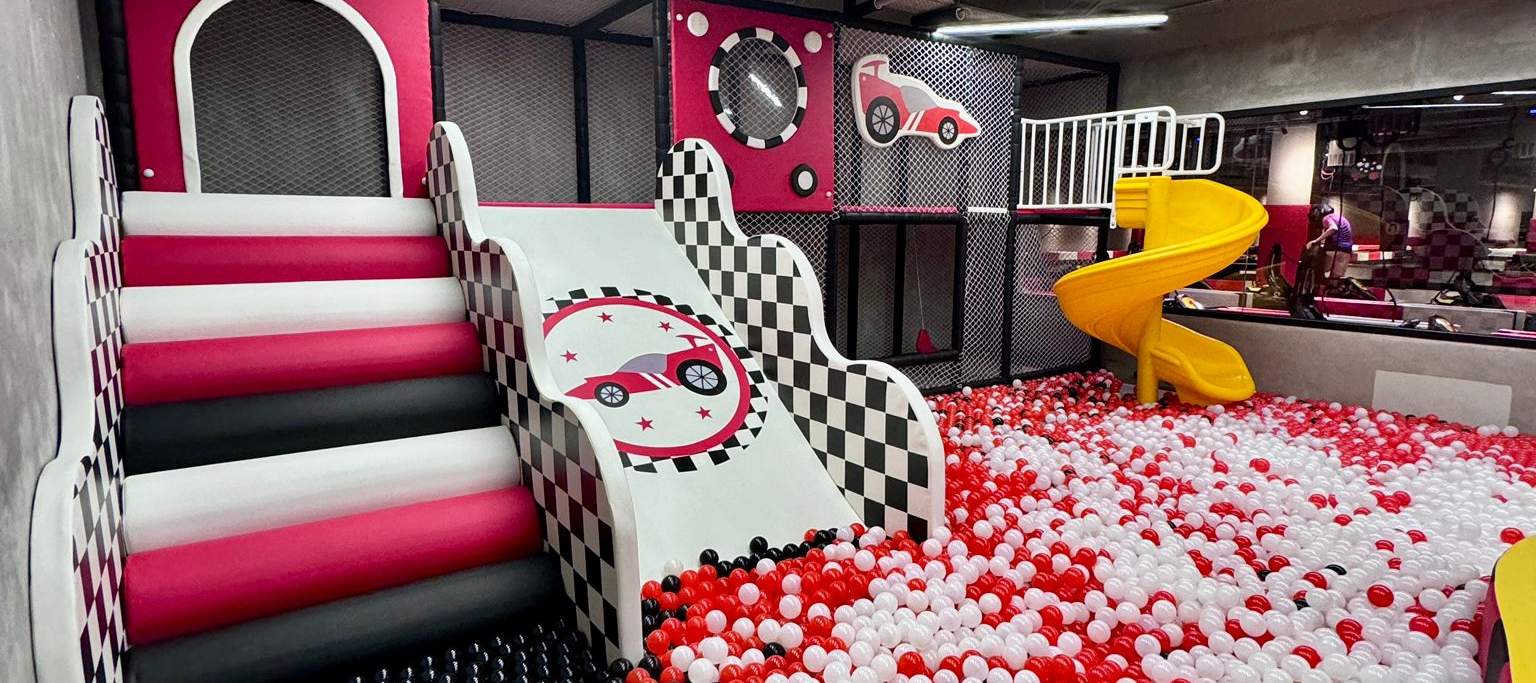 何文田爱民18弯赛车体验